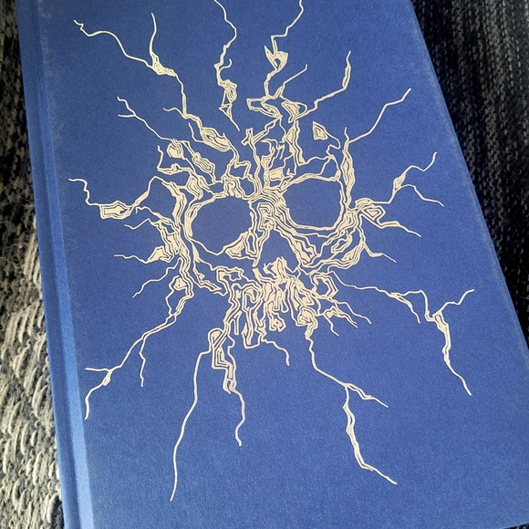 They Both Die at the End - Brand New Vibrant Special Edition Stenciled Edges - Picture 9 of 13